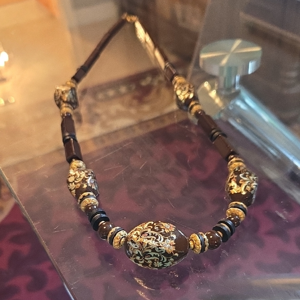 Elegant Brown and Gold Beaded Necklace. A Vintage Rare Find.